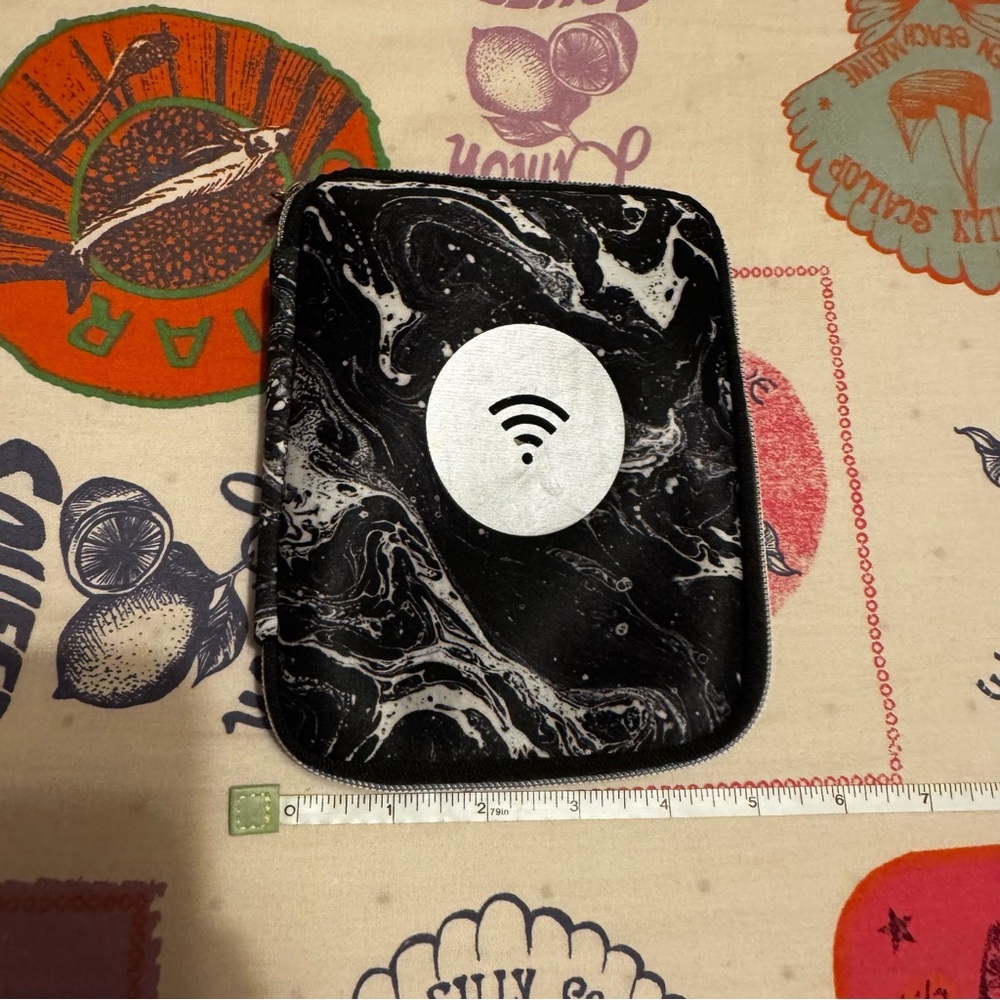Black and White Wi-Fi Symbol Tech